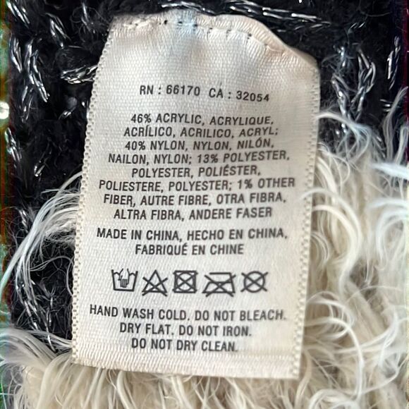 Anthropologie boho Mixed Knit & Metallic Glam Infinity Scarf - Picture 4 of 5